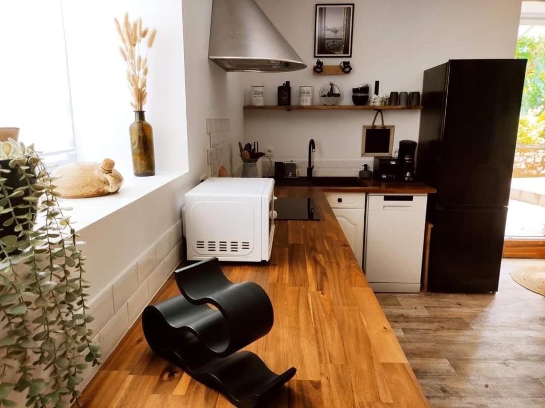 Gite La Petite Longere Septfonds Esterno foto