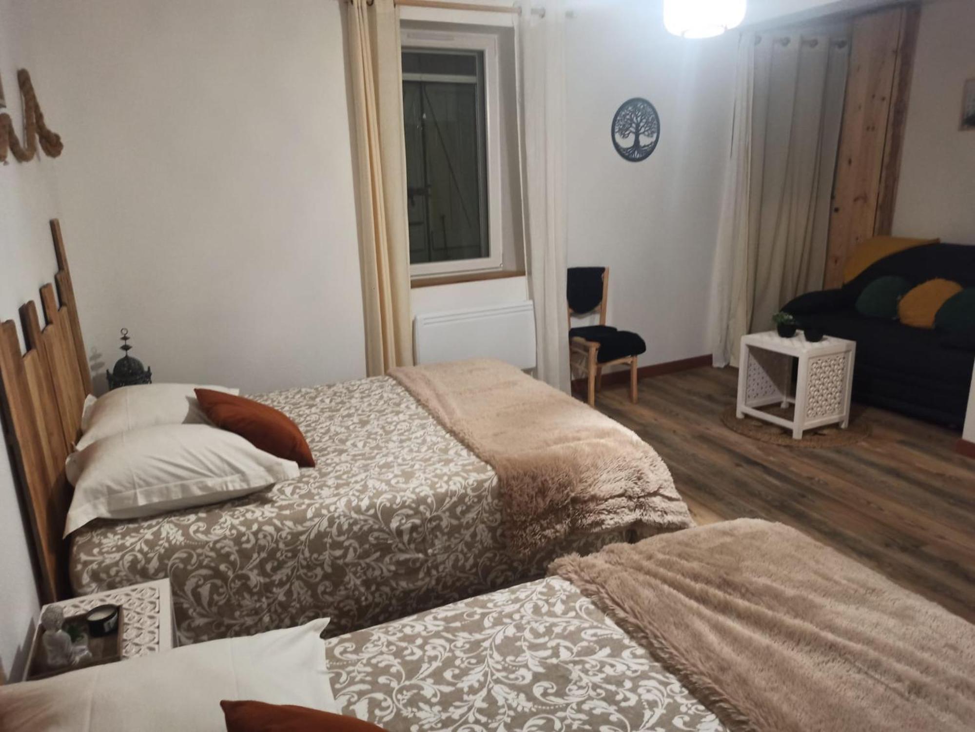 Gite La Petite Longere Septfonds Esterno foto