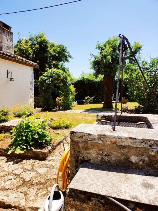 Gite La Petite Longere Septfonds Esterno foto